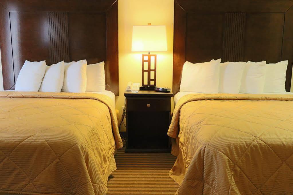 Candlewood Suites Stafford Houston Exterior photo