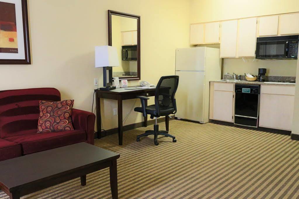 Candlewood Suites Stafford Houston Exterior photo